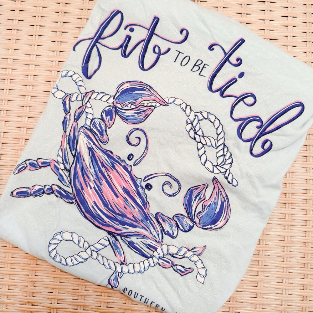 SOUTHERNOLOGY Fit to be Tied' Crab Tee - Blue and Pink SHORT SLEEVE SIZE M